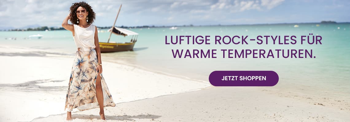 Luftige Rock-Styles für warme Temperaturen – Frau im langen Sommerrock am Strand, daneben Button Jetzt shoppen